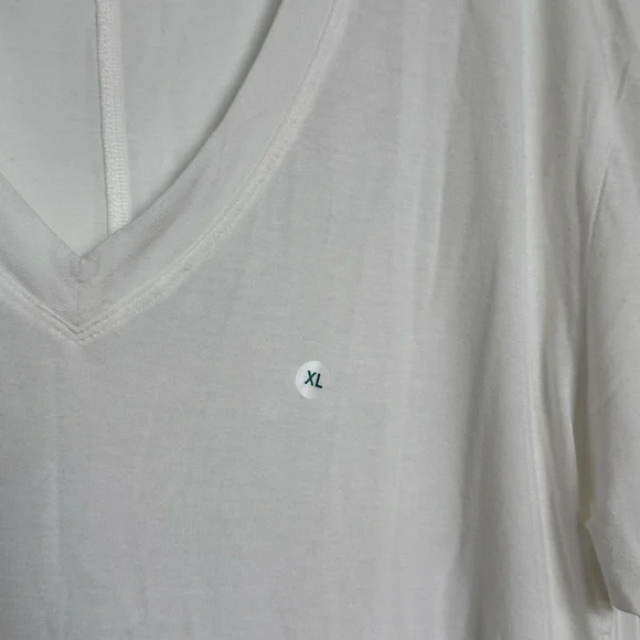 American Eagle Soft & Sexy V-Neck Tee, White, Extra Large, NWT - Picture 4 of 7